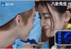 什么鬼，“迪丽热巴倒贴”上热搜？